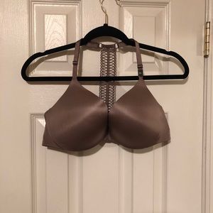 NWT Victoria’s Secret Racer back bra 38C